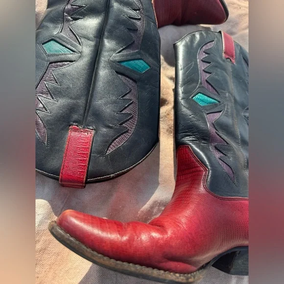 Vintage Red & Black Western Cowboy Boots w/ Teal Inlay – Women’s 8 - Picture 4 of 7